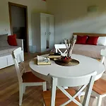 Cascina Ghitin Relais 乡村民宿 *