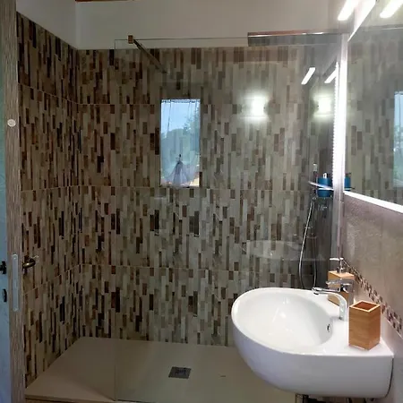 Cascina Ghitin Relais אסטי