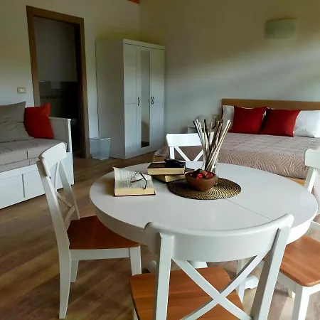 Cascina Ghitin Relais Lantställe *