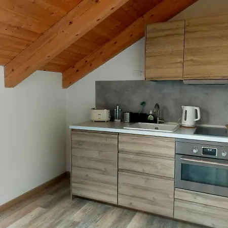 Cascina Ghitin Relais * אסטי