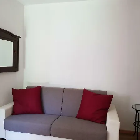 בית כפרי Cascina Ghitin Relais