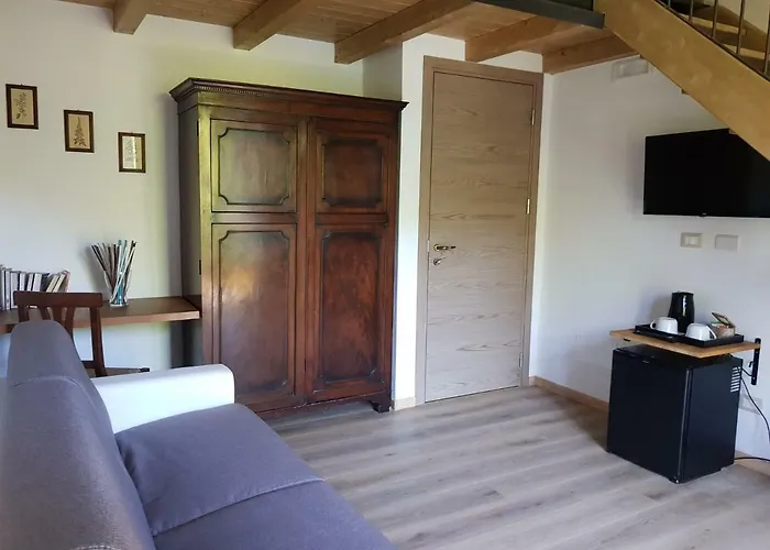 Cascina Ghitin Relais Country house *